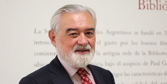 darío villanueva