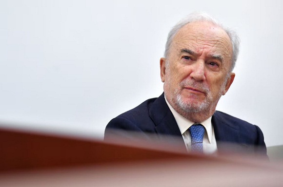 santiago muñoz machado